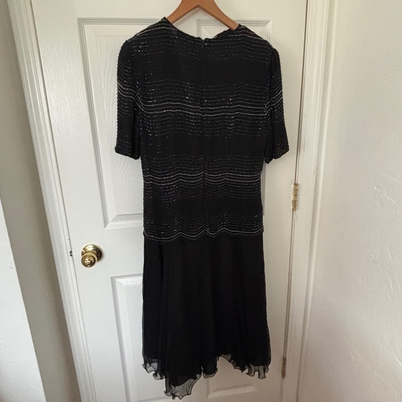 Vintage Miss Morgan Black Silk Beaded Sequin Cocktail Dress Short Sleeve Medium - Picture 2 of 5